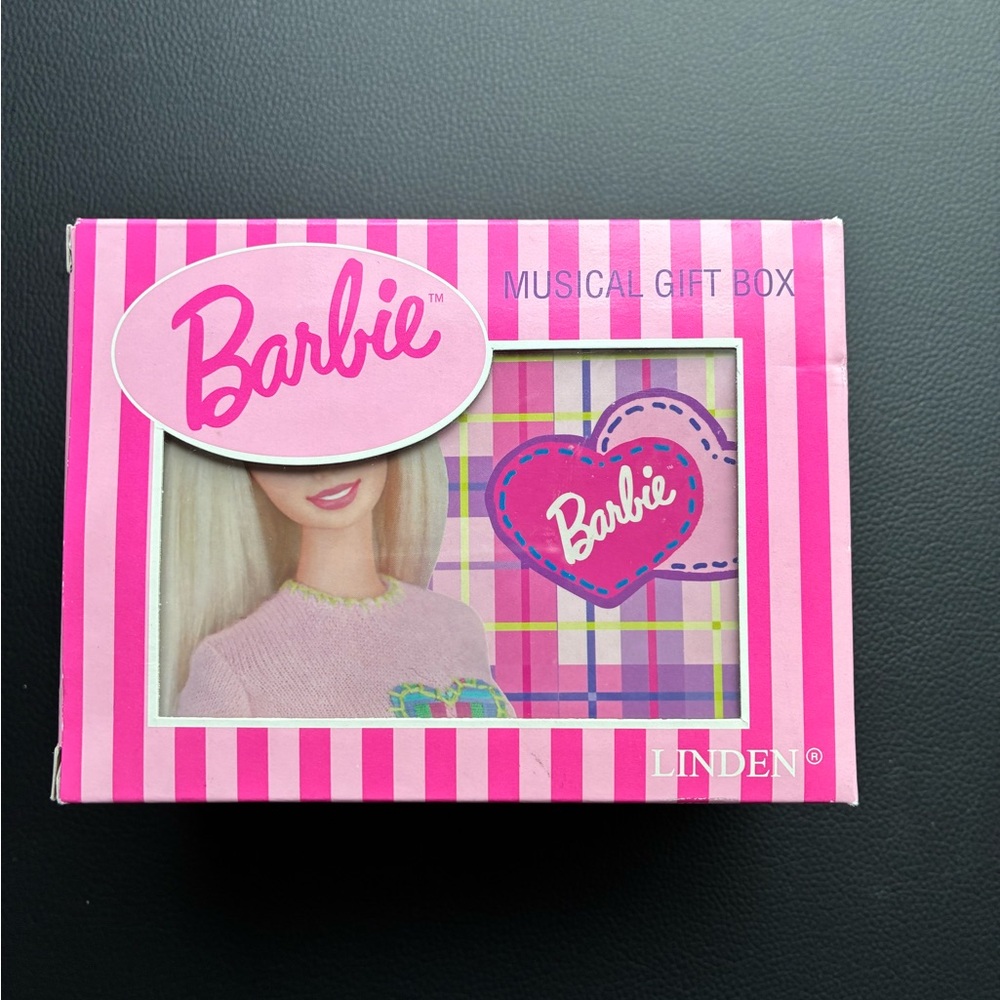 Vintage Barbie 1999 Mattel Spinning Wind-up Music Box, Working. "Feelin Groovy"